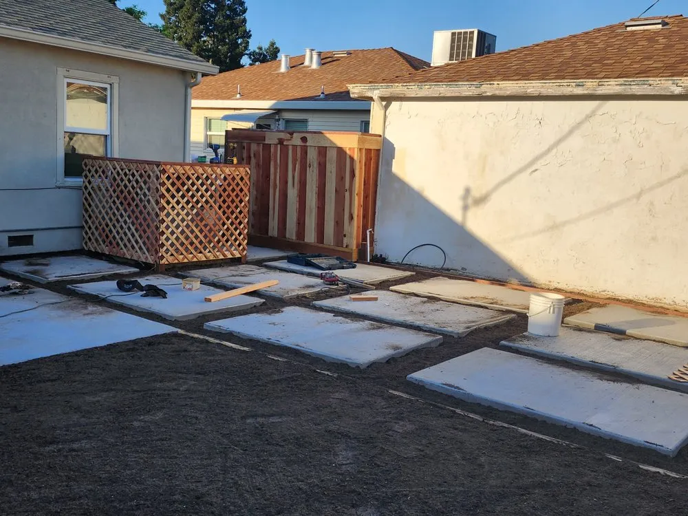 Local outdoor landscaping in Lodi, CA by Hugo's Lawncare & Design