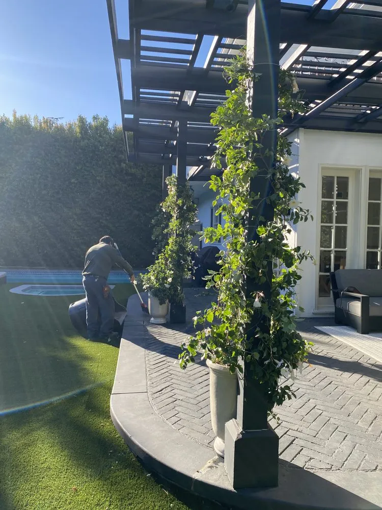 Trusted garden landscaping in Inglewood, CA - Huizar’s Landscaping