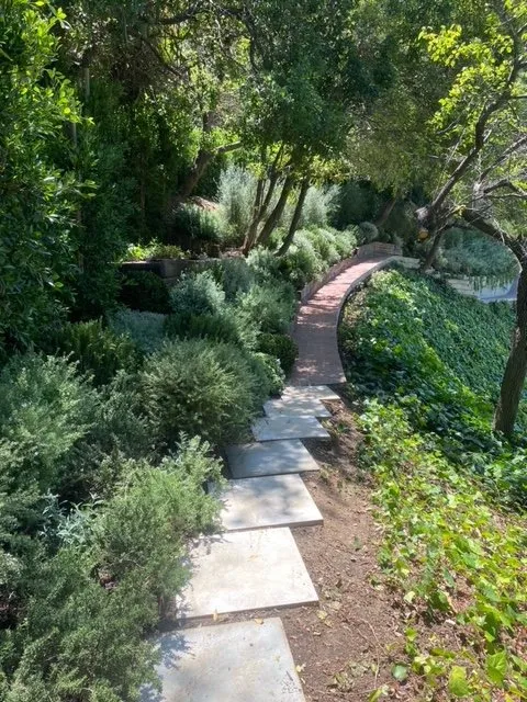 Affordable garden landscaping near you across Inglewood, CA - Huizar’s Landscaping