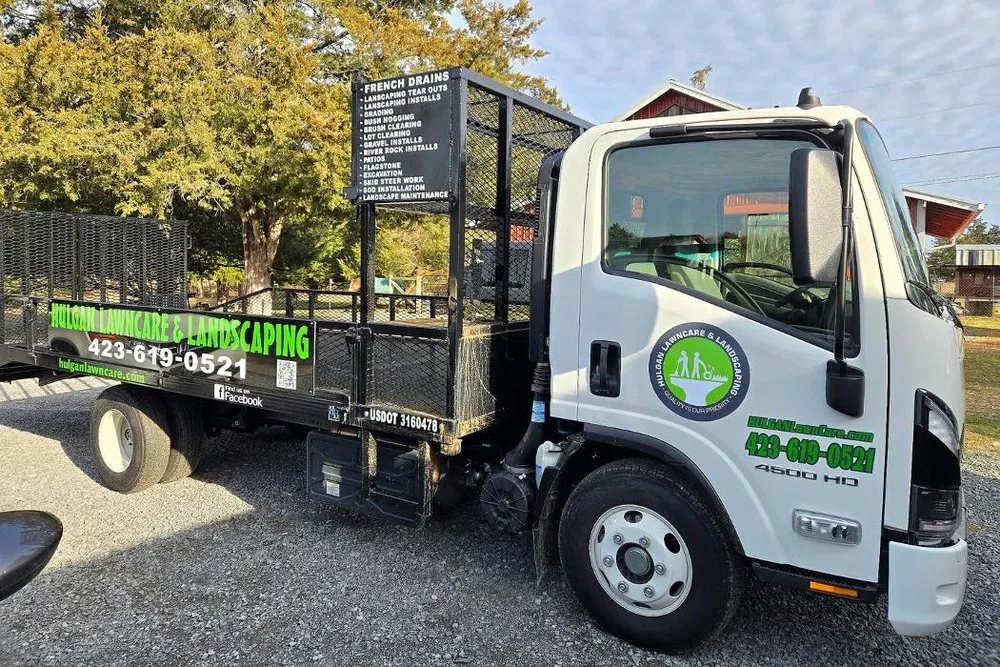Professional yard cleanup service near you across Ooltewah, TN - Hulgan Lawncare and Landscaping