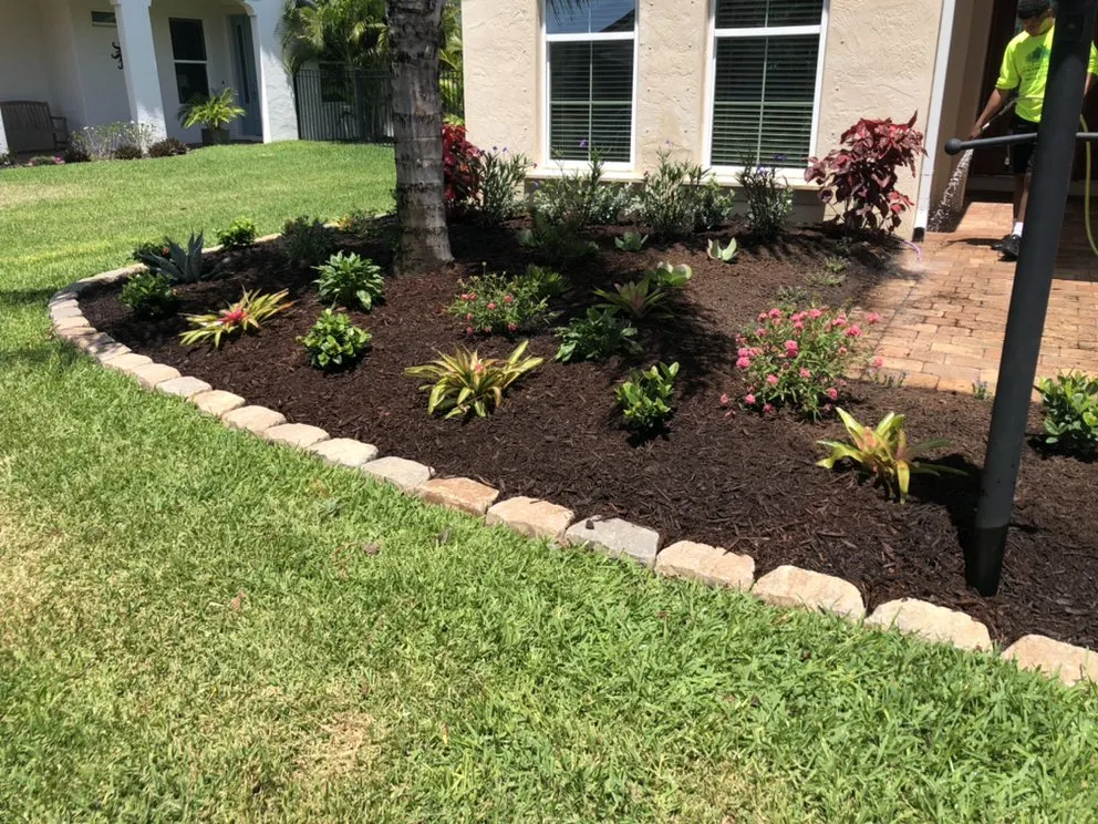 Custom lawn care service experts serving Sarasota, FL - Hulk Lawn Care