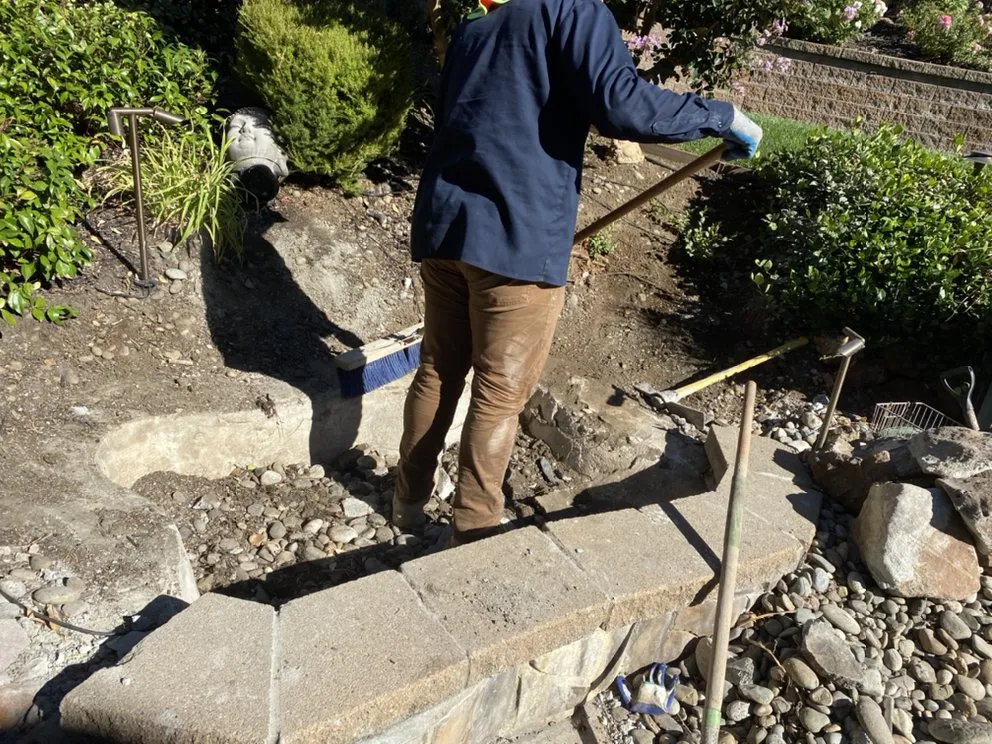 Expert garden landscaping experts serving Pittsburg, CA - Hulu’s Concrete & Landscaping