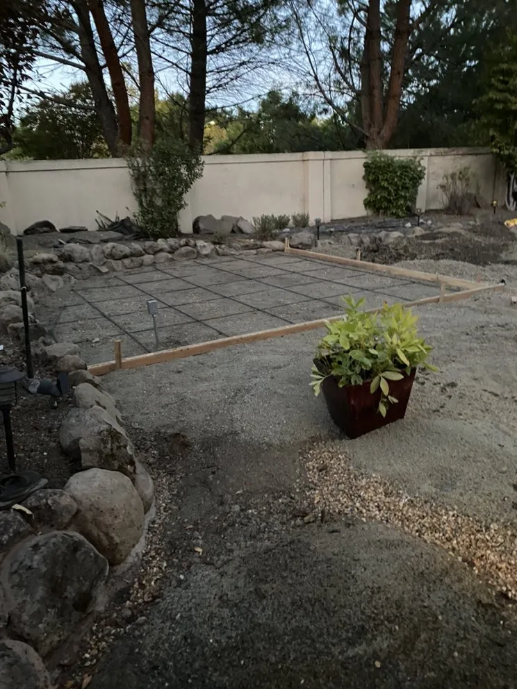 Custom yard maintenance in Pittsburg, CA - Hulu’s Concrete & Landscaping