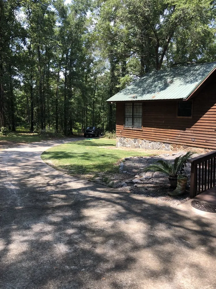 Professional outdoor landscaping in Macon, GA by Humberto Angel Landscaping