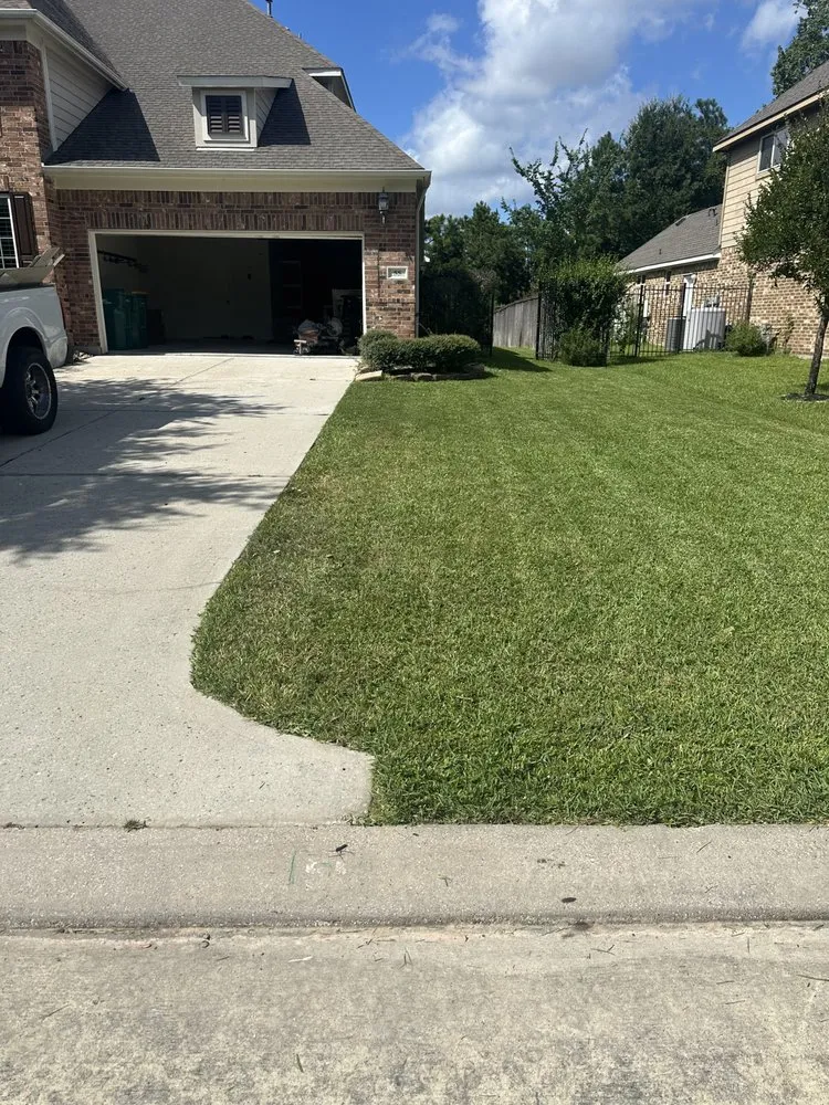Trusted landscaping services for residential properties across Houston, TX - Humberto Segovia Lawn Service
