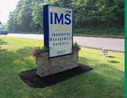 Top-rated yard maintenance in Cicero, NY - Hummer Lawn & Snow