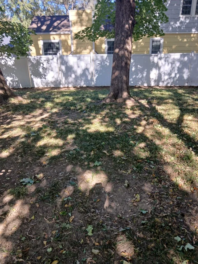 Reliable garden landscaping in Des Moines, IA by Humming Bird Landscaping