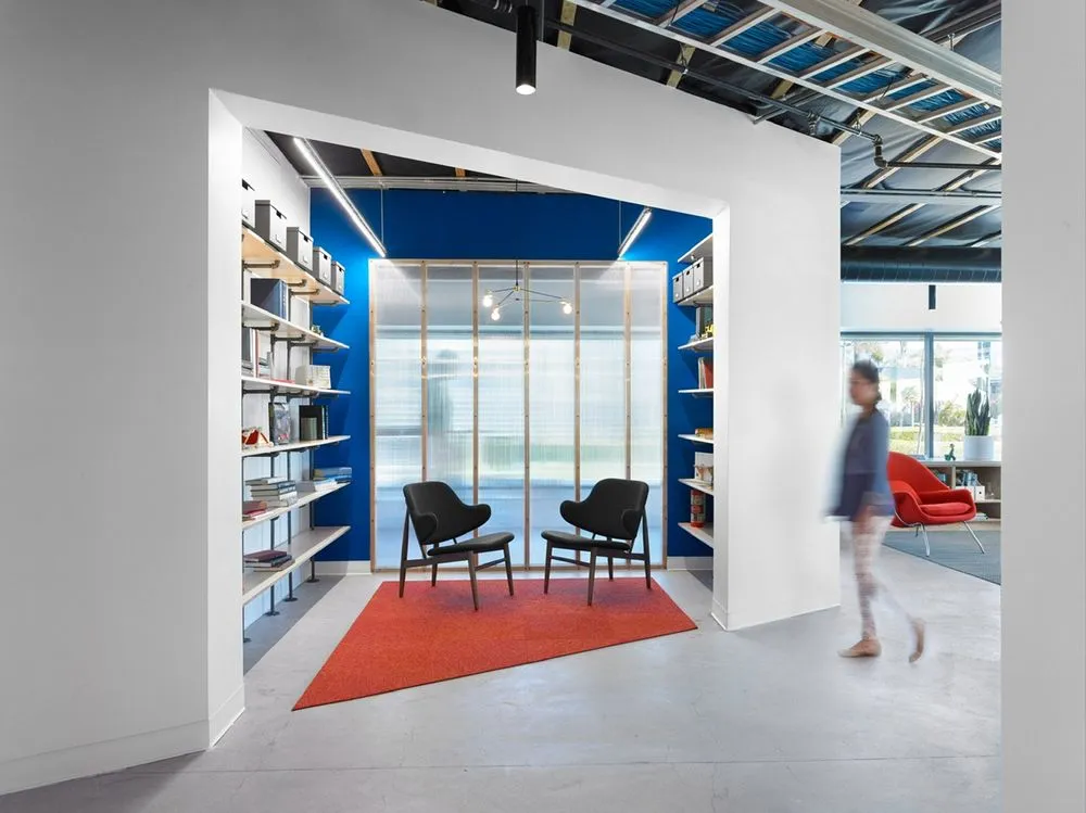 Reliable lawn care service experts serving Ojai, CA - Hummingbird Construction