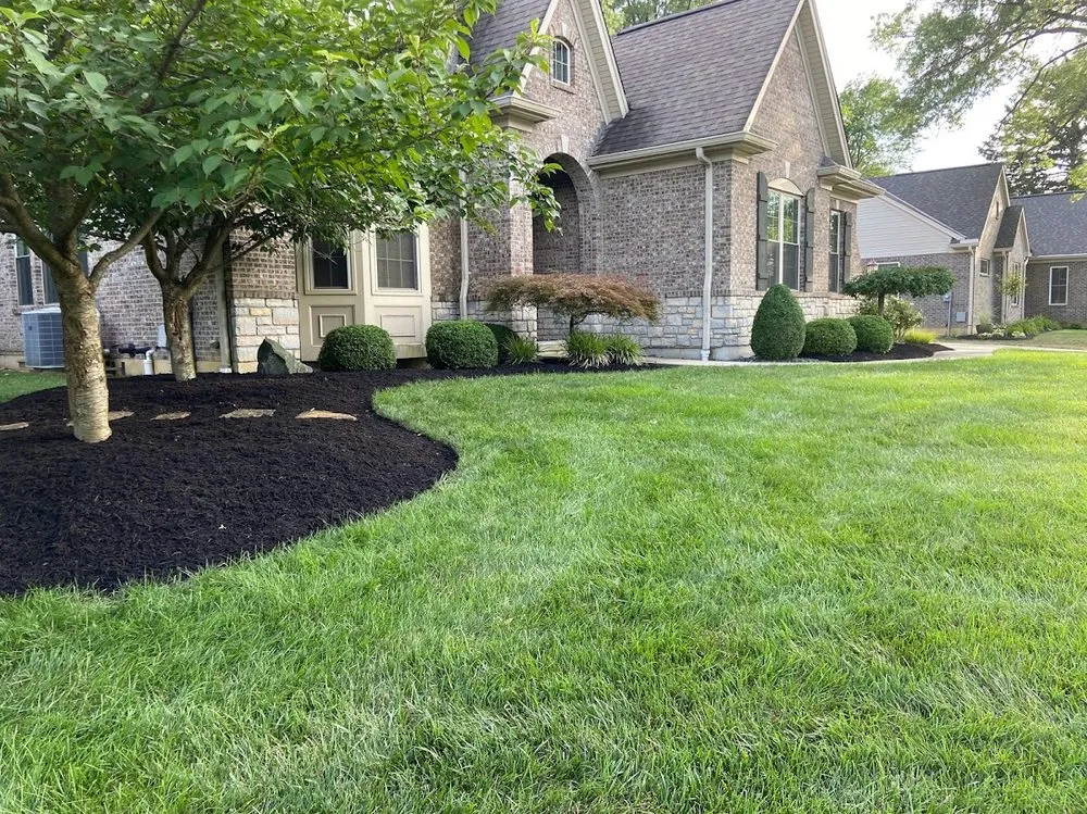 Reliable landscaping services with custom design across Covedale, OH - Hummingbird Landscaping & Design Services