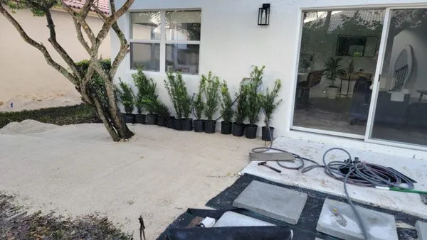 Hummingbird Landscaping & Designs