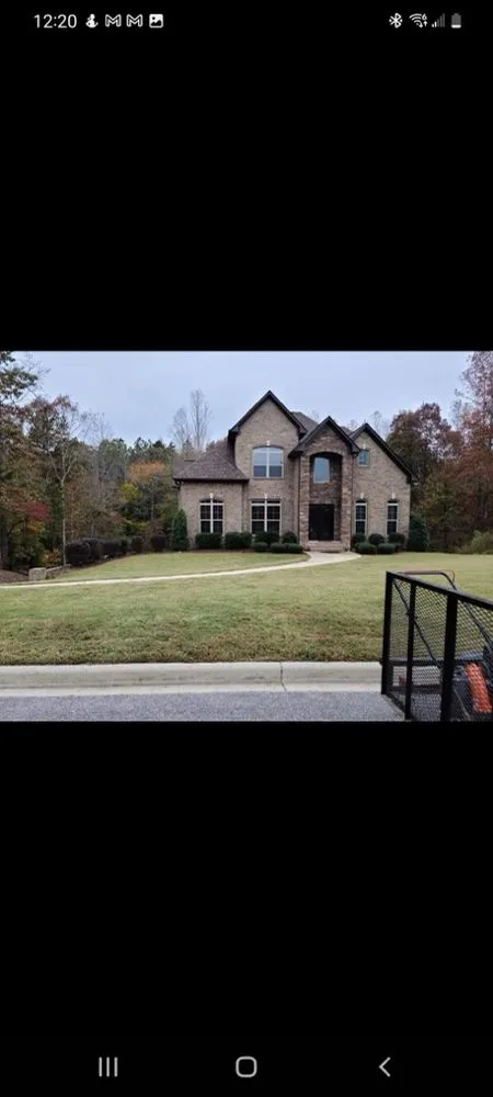 Top-rated yard cleanup service in Harpersville, AL - Hummingbird Lawn Care