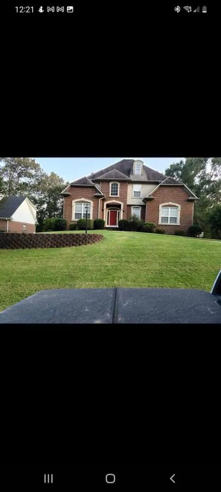 Affordable garden landscaping experts serving Harpersville, AL - Hummingbird Lawn Care