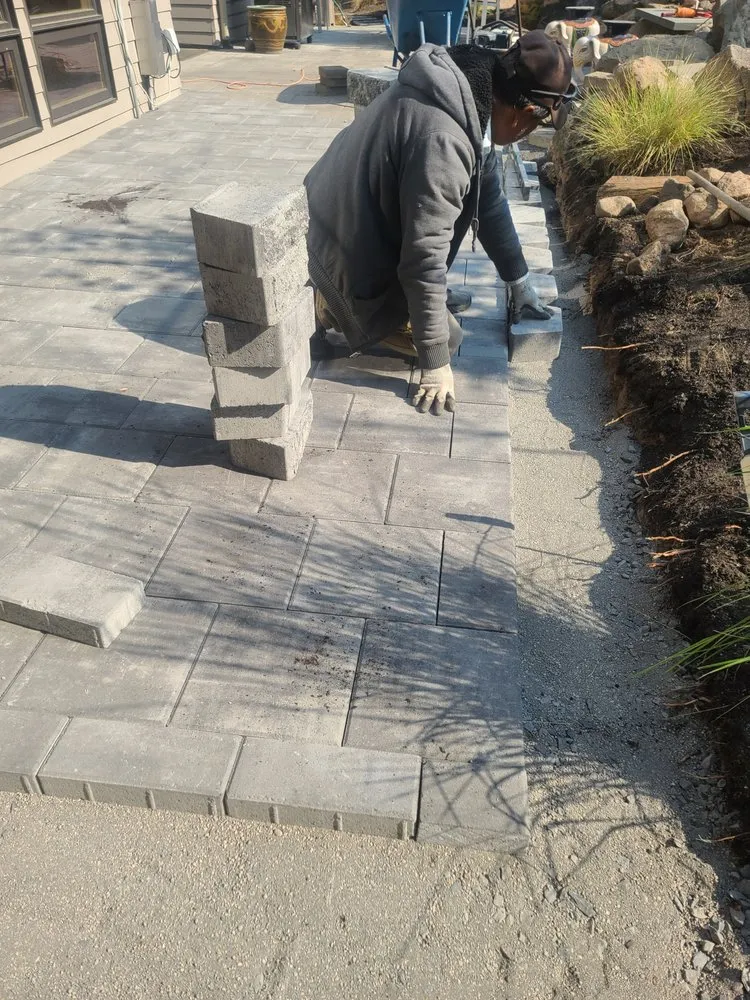 Affordable landscape installation experts serving Bend, OR - Hummingbird Maintenance