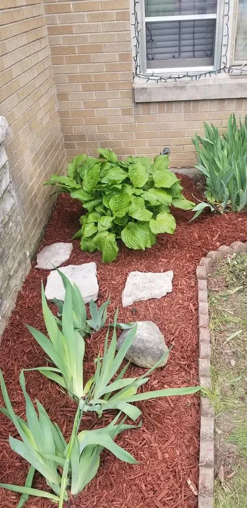 Local yard cleanup service in Milwaukee, WI by Humphrey’s Lawn & Landscape Services