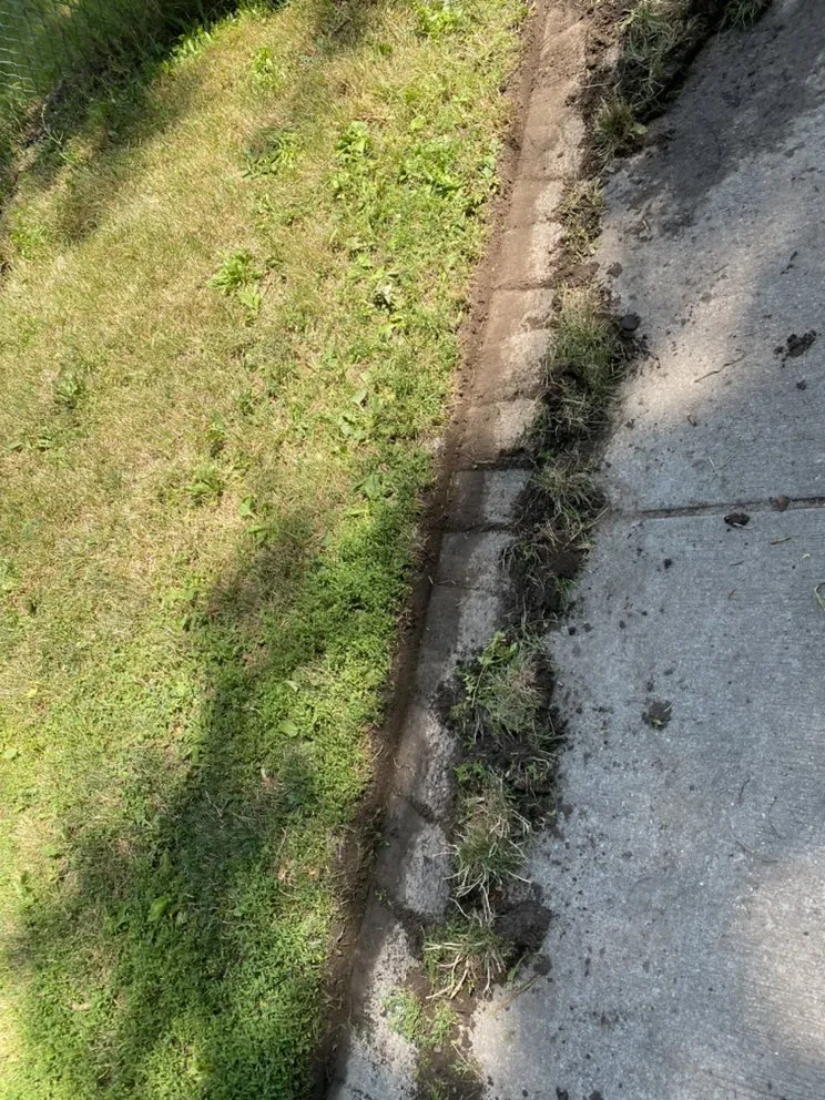 Top-rated garden landscaping in Milwaukee, WI by Humphrey’s Lawn & Landscape Services