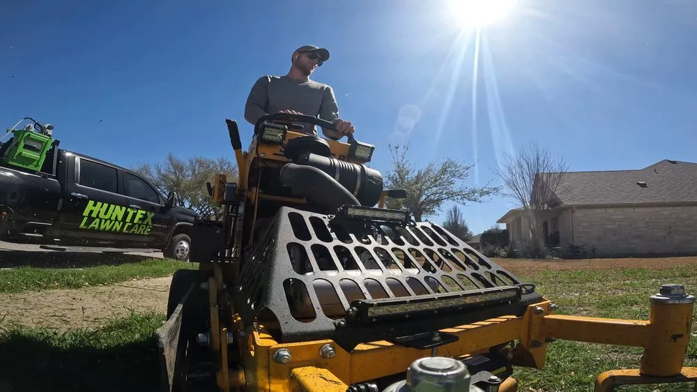 Affordable garden landscaping experts serving Manor, TX - Hun-Tex Lawncare