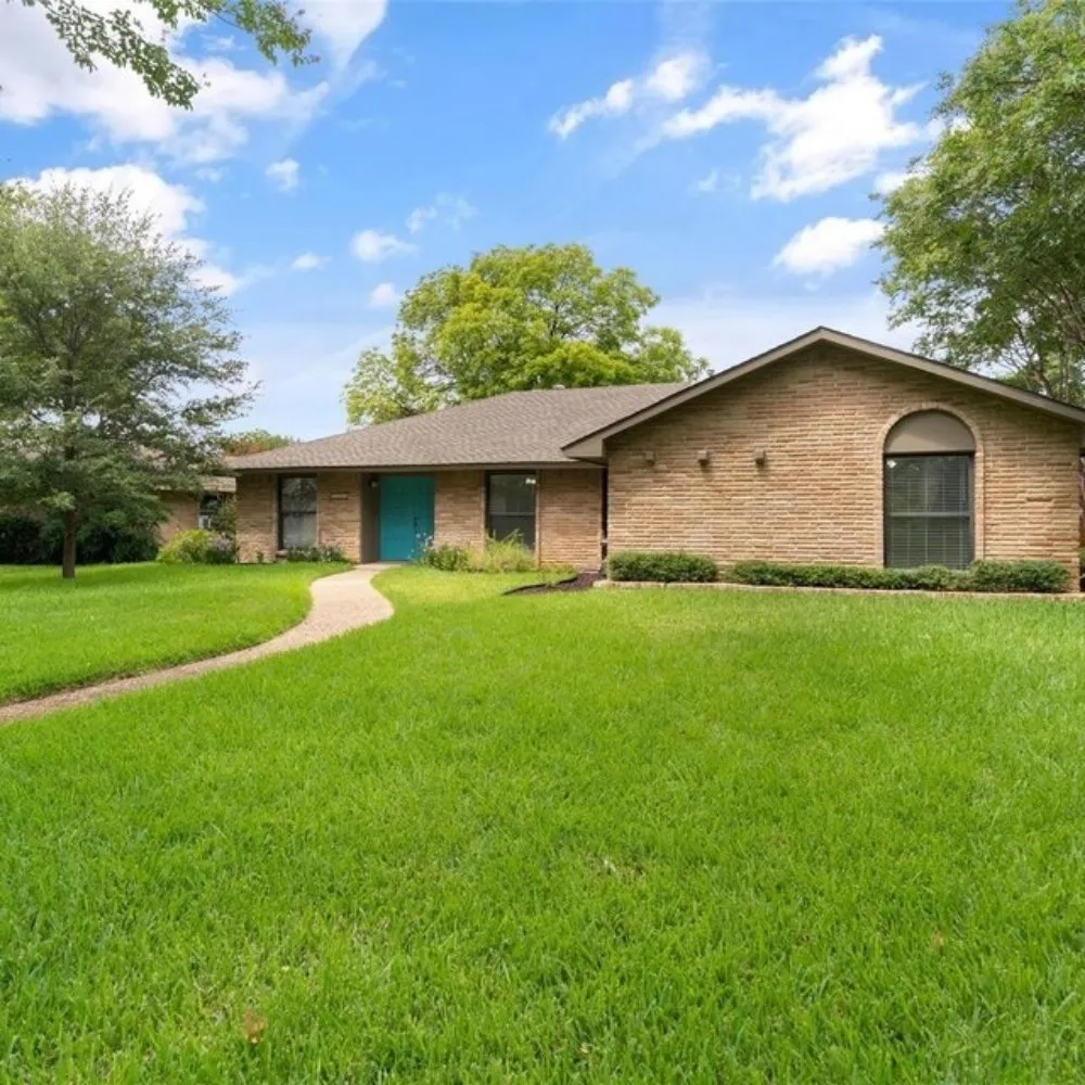 Trusted garden landscaping in Killeen, TX by Hunt Landscaping