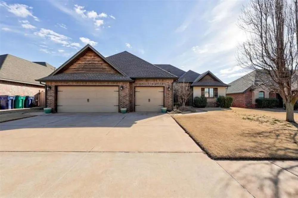 Trusted outdoor landscaping experts serving Killeen, TX - Hunt Landscaping