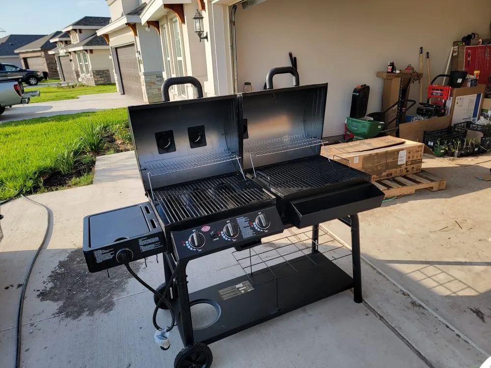 Local yard cleanup service in Harlingen, TX by Hunter Flores