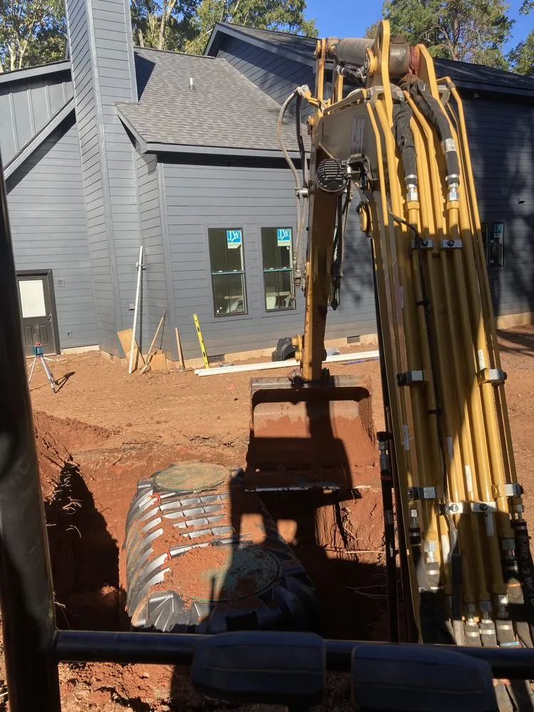 Custom lawn mowing service experts serving Charlotte, NC - Hunter Grounds Construction