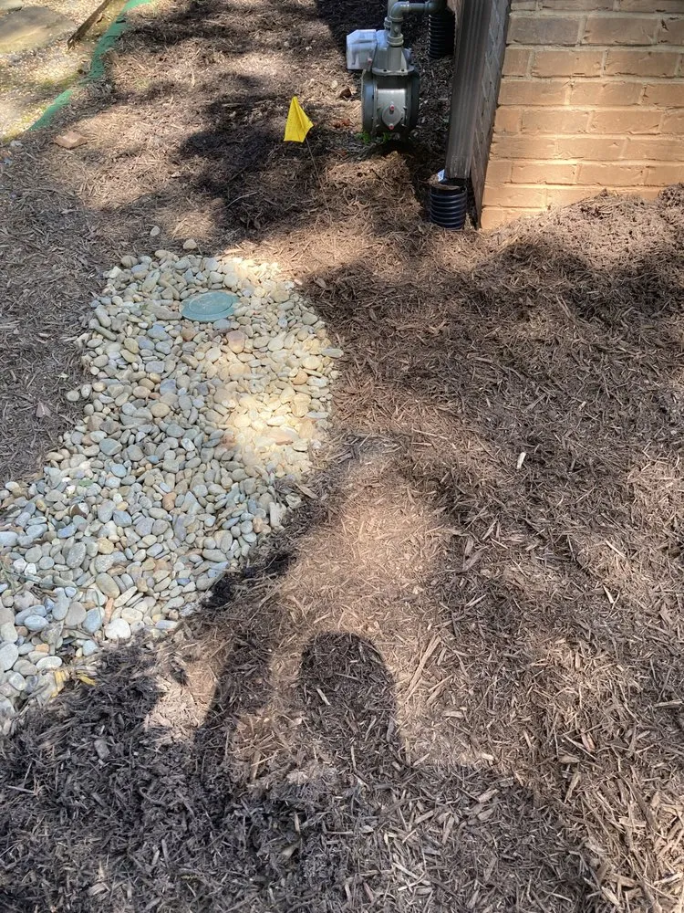 Top-rated yard maintenance experts serving Charlotte, NC - Hunter Grounds Construction