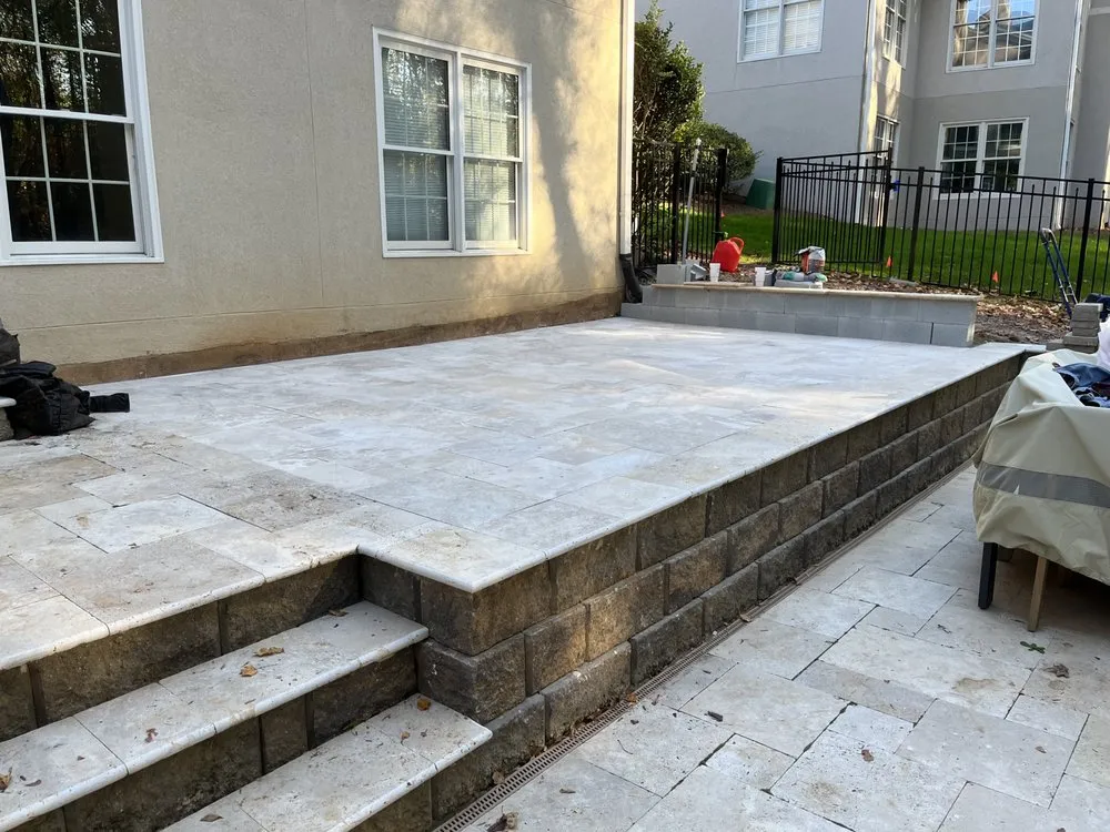 Custom lawn mowing service in Charlotte, NC - Hunter Grounds Construction