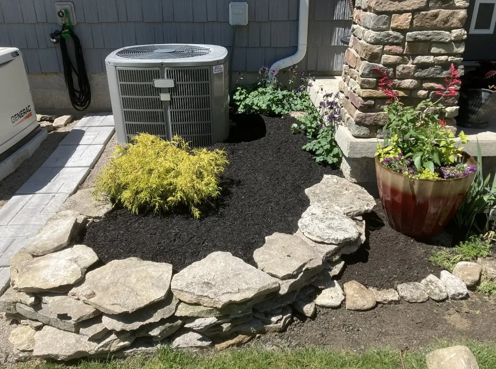 Expert landscaping services experts serving Killeen, TX - Hunter Lawn And Services