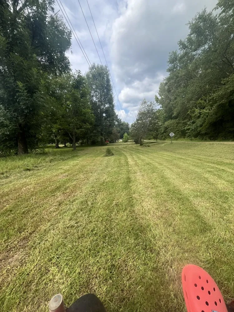 Local residential landscaping in Terry, MS by Hunter Lawn Care