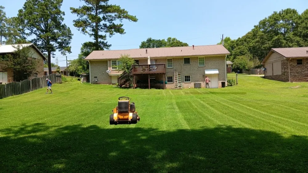 Affordable residential landscaping in Auburn, GA - Hunter Stinchcomb