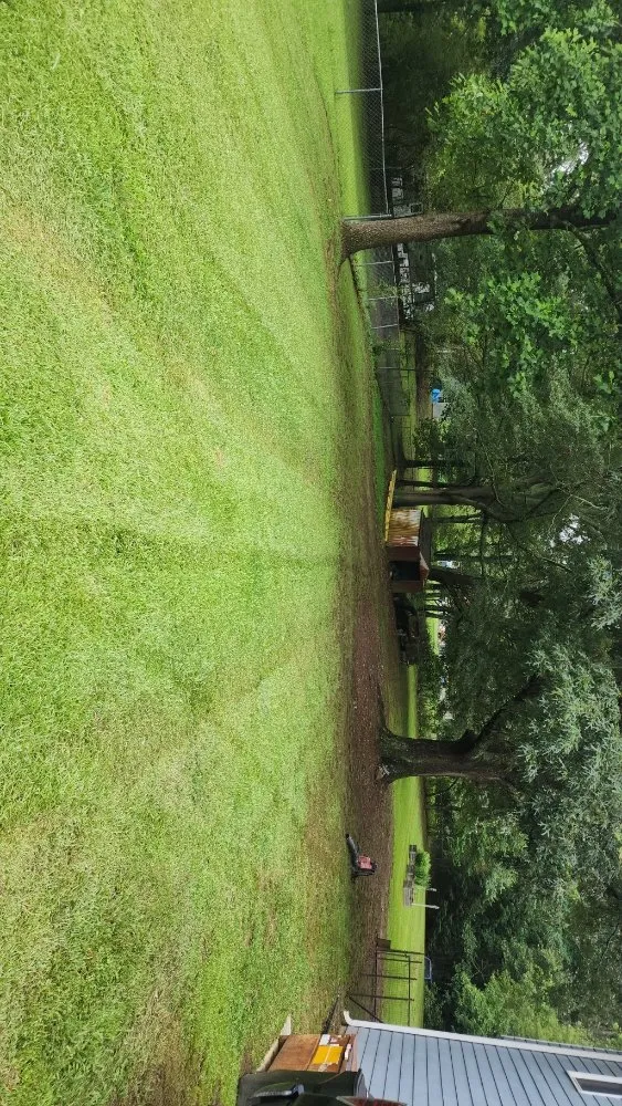 Affordable residential landscaping in Auburn, GA - Hunter Stinchcomb