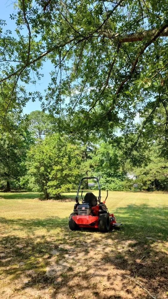 Reliable landscape installation experts serving Auburn, GA - Hunter Stinchcomb