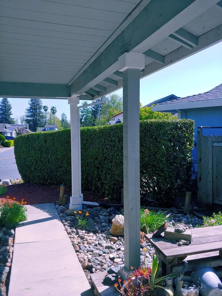 Custom lawn mowing service for beautiful yards in Petaluma, CA by Hunters Gardening