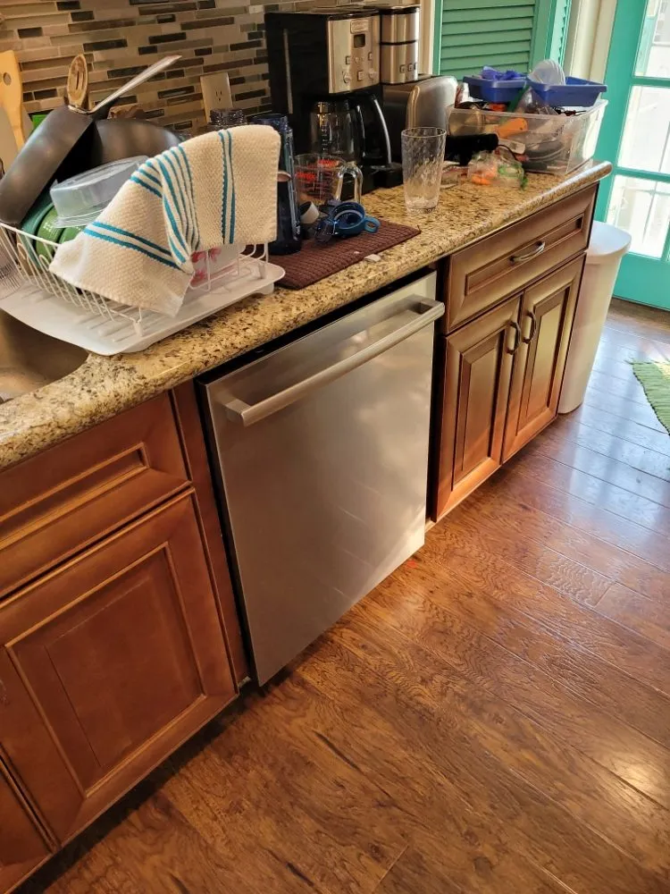 Reliable yard cleanup service for homes across Altadena, CA - Hunter's Handyman Service