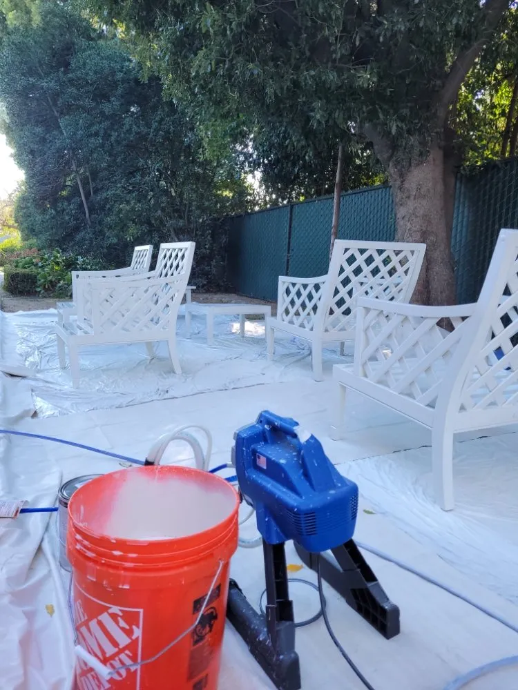 Affordable yard cleanup service experts serving Altadena, CA - Hunter's Handyman Service