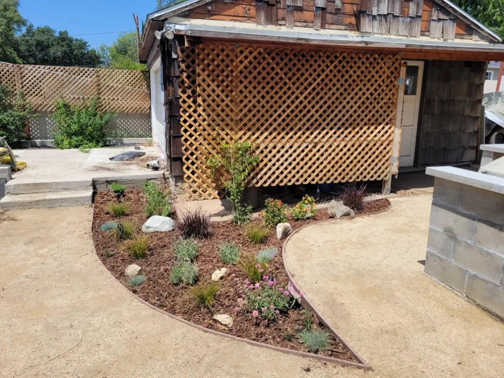 Custom yard cleanup service in Altadena, CA - Hunter's Handyman Service