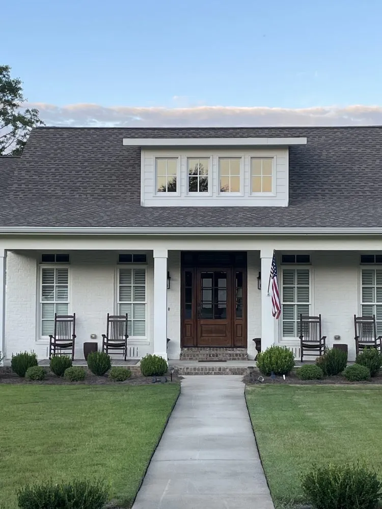 Custom yard cleanup service for beautiful yards across Dublin, GA - Hunters Landscape