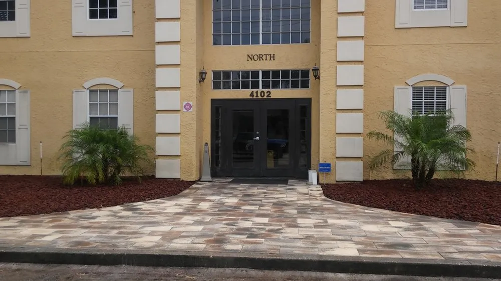 Top-rated yard maintenance in Clearwater, FL by Hunter's Landscaping & Lawn Maintenance