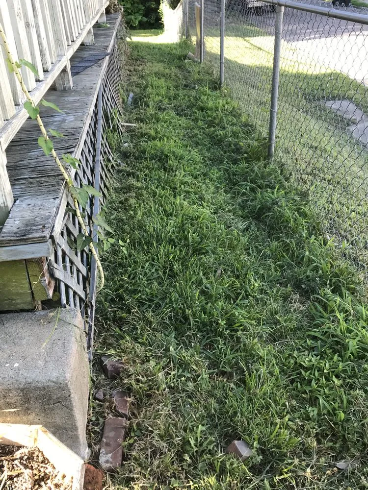 Trusted lawn mowing service experts serving St. Joseph, MO - Hunters Lawn Care & Tree Service