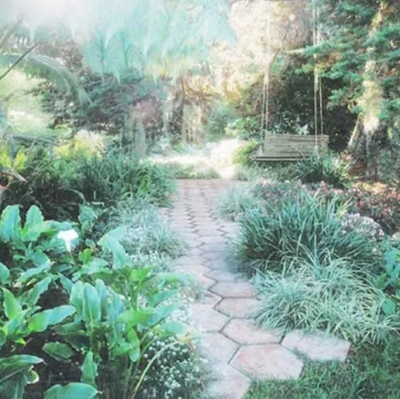 Affordable lawn mowing service for beautiful yards in Makawao, HI by Hunton Conrad & Associates