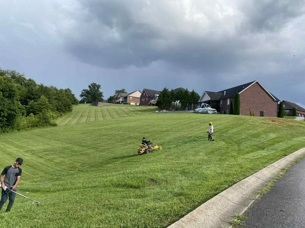 Top-rated landscaping services near you across Pigeon Forge, TN - Hunts Green Care