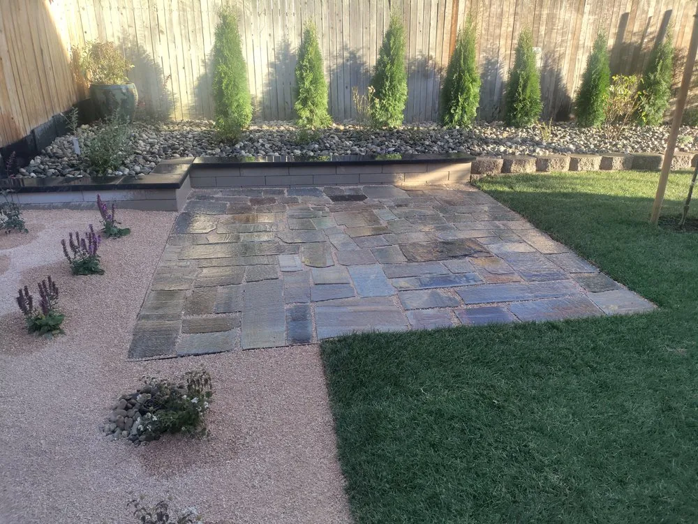 Custom garden landscaping for beautiful yards in Cameron Park, CA by Hunt's Landscaping