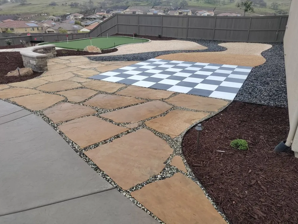 Custom yard cleanup service in Cameron Park, CA by Hunt's Landscaping
