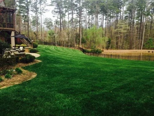 Top-rated residential landscaping in Durham, NC - Hunt’s Lawn Care