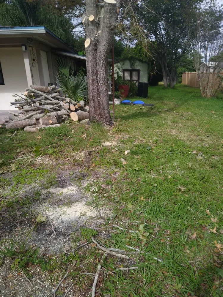 Affordable lawn care service experts serving Melbourne, FL - Hunts lawn service
