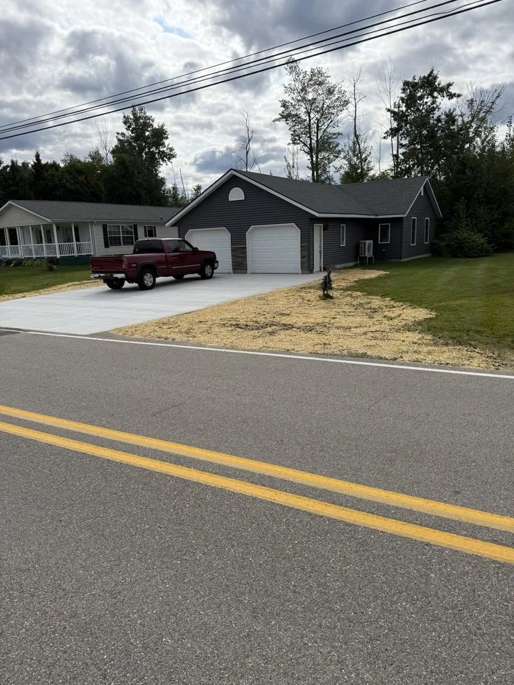 Local outdoor landscaping for residential properties in Houghton Lake, MI by Hunt’s Property Services