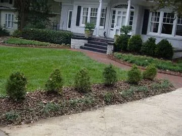 Affordable lawn mowing service experts serving Raleigh, NC - HuntScapes
