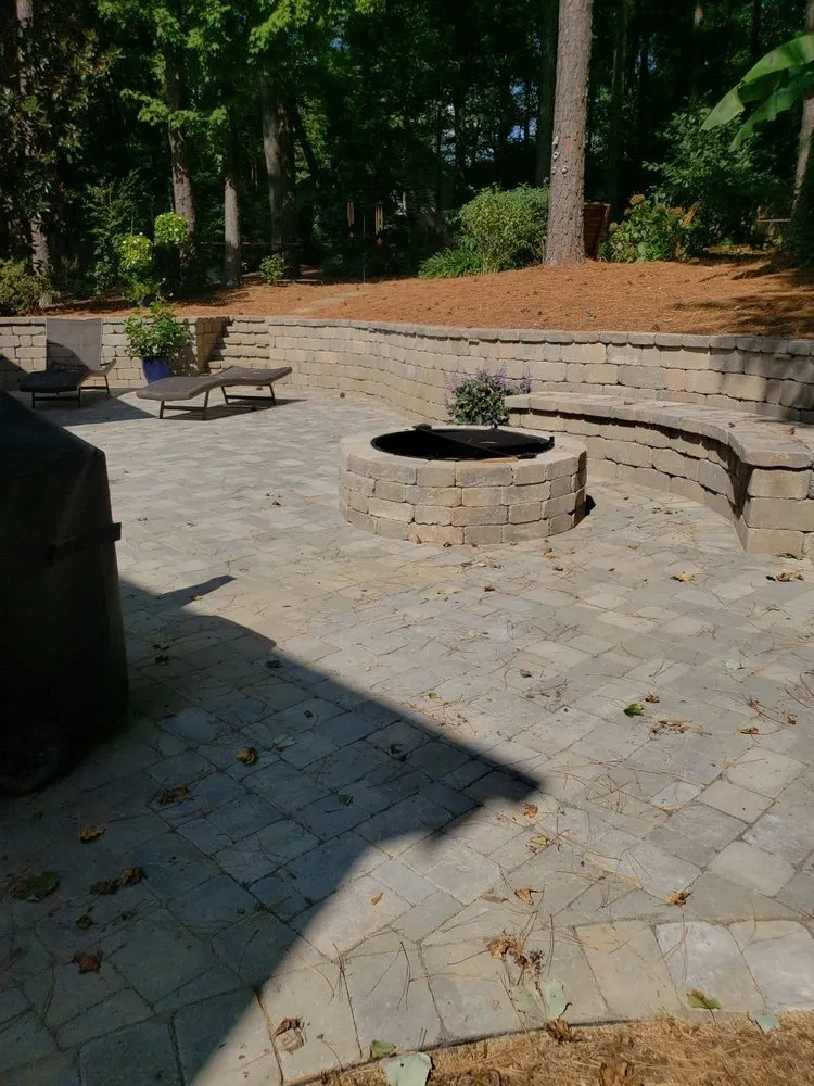 Professional residential landscaping in Raleigh, NC - HuntScapes