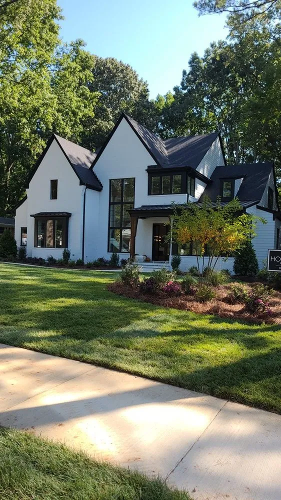 Trusted yard maintenance experts serving Raleigh, NC - HuntScapes