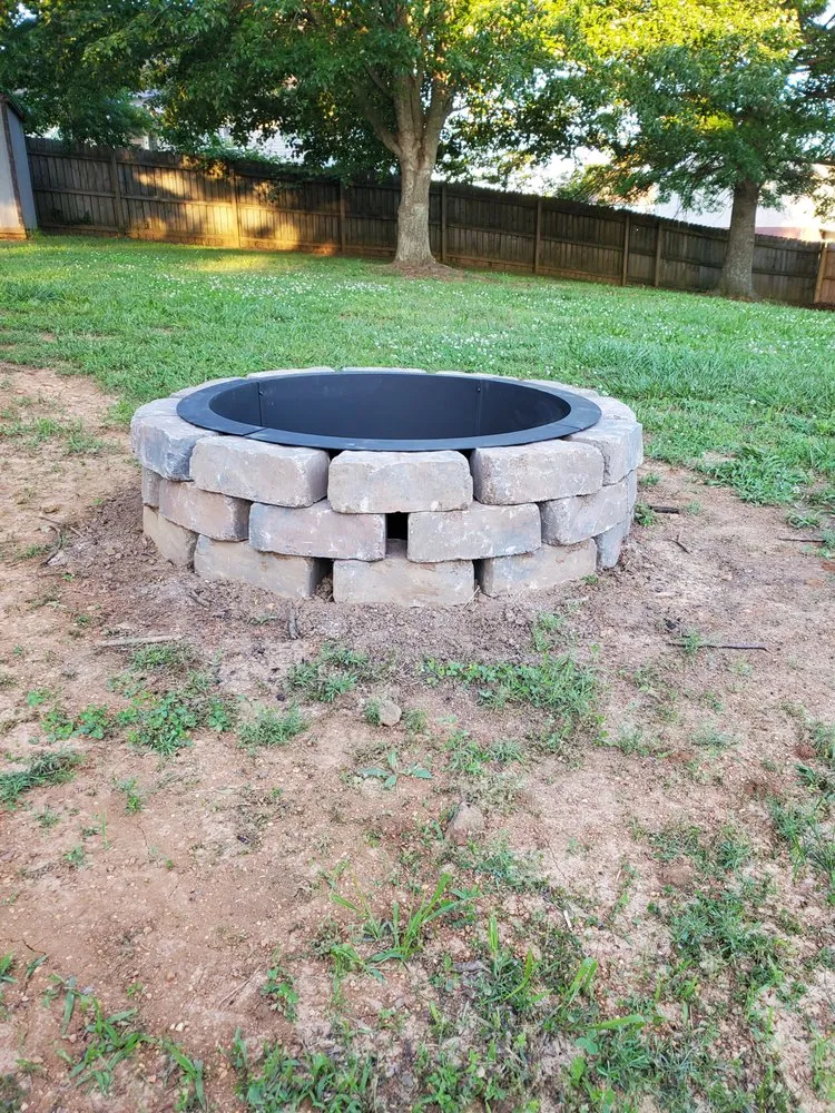 Top-rated lawn mowing service in Clarksville, TN - Huntsman Hardscapes