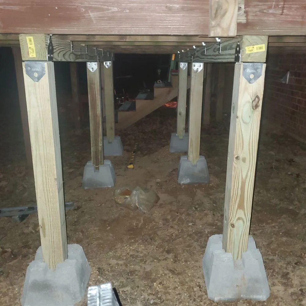 Affordable lawn care service with custom design in Clarksville, TN by Huntsman Hardscapes